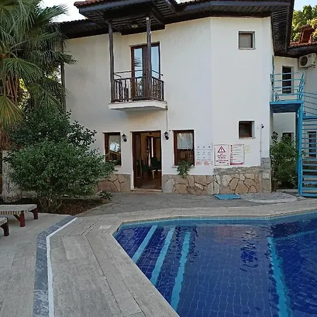 Nehir Dalyan Boutique *