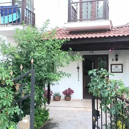 Nehir Dalyan Boutique Ортаджа