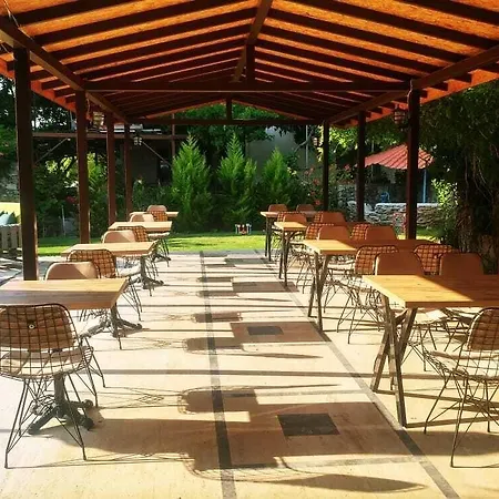 Nehir Dalyan Boutique أورتاجا