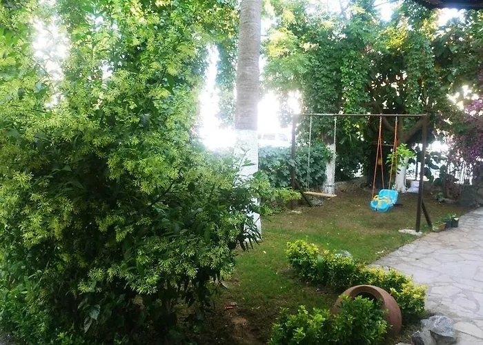 לינה וארוחת בוקר Nehir Dalyan Boutique